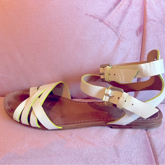 Sigerson Morrison White Sandals with Neon Yellow - Picture 2 of 4